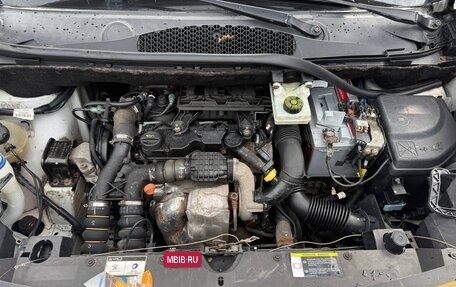 Peugeot Partner II рестайлинг 2, 2014 год, 520 000 рублей, 2 фотография