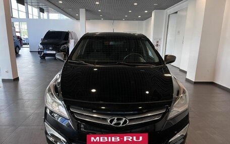 Hyundai Solaris II рестайлинг, 2015 год, 800 000 рублей, 8 фотография
