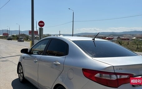 KIA Rio III рестайлинг, 2011 год, 800 000 рублей, 7 фотография