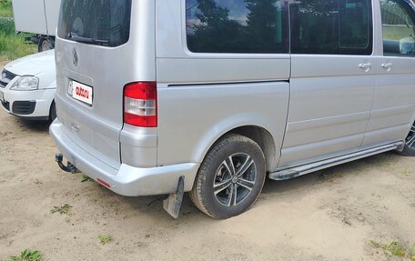 Volkswagen Multivan T5, 2006 год, 1 500 000 рублей, 3 фотография