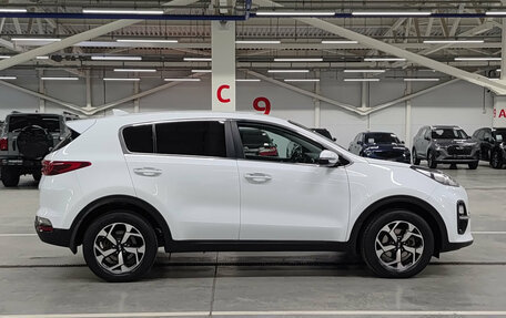 KIA Sportage IV рестайлинг, 2018 год, 2 000 000 рублей, 8 фотография