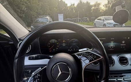 Mercedes-Benz E-Класс, 2021 год, 2 600 000 рублей, 7 фотография