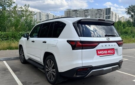 Lexus LX, 2024 год, 15 550 000 рублей, 10 фотография