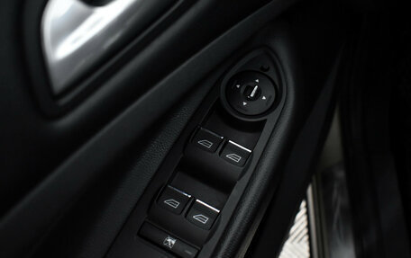 Ford Kuga III, 2013 год, 945 000 рублей, 10 фотография