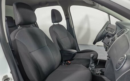 Renault Logan II, 2016 год, 655 000 рублей, 8 фотография
