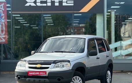 Chevrolet Niva I рестайлинг, 2010 год, 389 000 рублей, 1 фотография