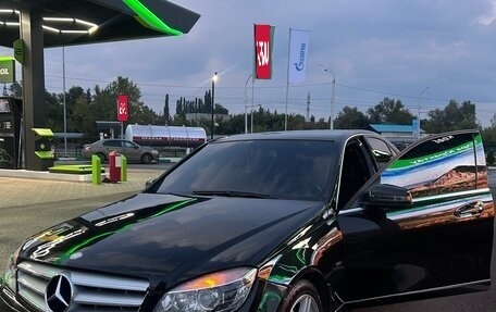 Mercedes-Benz C-Класс, 2010 год, 600 000 рублей, 1 фотография