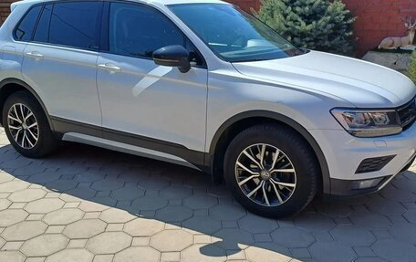 Volkswagen Tiguan II, 2019 год, 1 850 000 рублей, 7 фотография