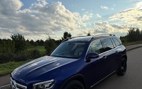 Mercedes-Benz GLB, 2021 год, 4 100 000 рублей, 9 фотография