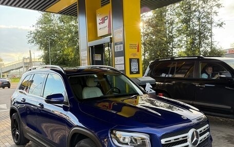 Mercedes-Benz GLB, 2021 год, 4 100 000 рублей, 25 фотография