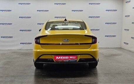 Hyundai Sonata VIII, 2021 год, 1 766 000 рублей, 6 фотография