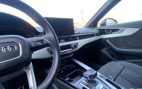 Audi A4, 2021 год, 4 250 000 рублей, 10 фотография