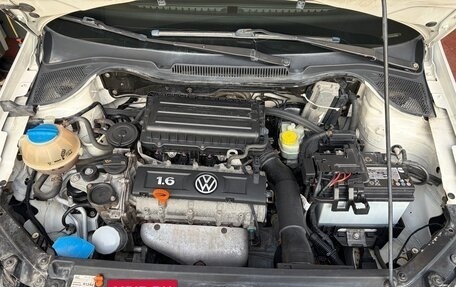 Volkswagen Polo VI (EU Market), 2011 год, 650 000 рублей, 20 фотография