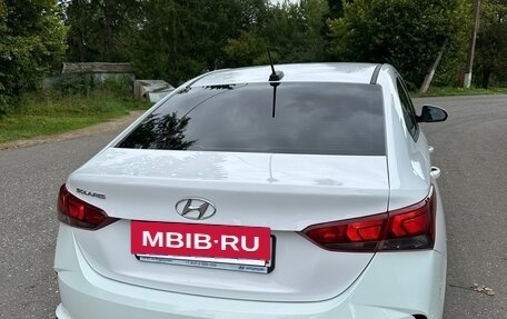 Hyundai Solaris II рестайлинг, 2022 год, 1 750 000 рублей, 3 фотография