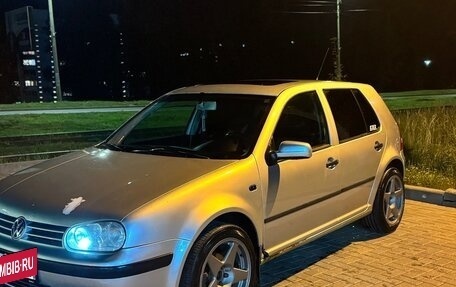 Volkswagen Golf IV, 2000 год, 330 000 рублей, 5 фотография