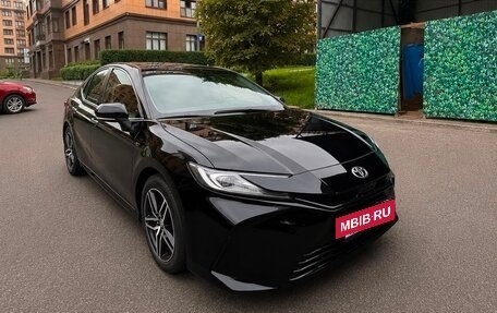 Toyota Camry, 2024 год, 3 440 000 рублей, 3 фотография