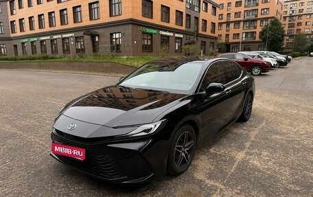 Toyota Camry, 2024 год, 3 440 000 рублей, 2 фотография