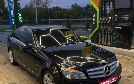 Mercedes-Benz C-Класс, 2010 год, 600 000 рублей, 6 фотография