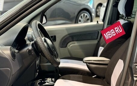 Renault Logan I, 2006 год, 305 000 рублей, 7 фотография