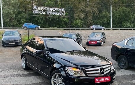 Mercedes-Benz C-Класс, 2010 год, 600 000 рублей, 9 фотография