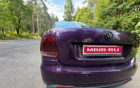 Volkswagen Polo VI (EU Market), 2011 год, 650 000 рублей, 24 фотография