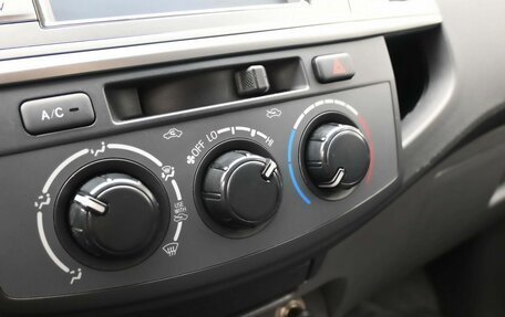 Toyota Hilux VII, 2013 год, 227 000 рублей, 15 фотография