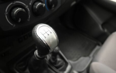 Toyota Hilux VII, 2013 год, 227 000 рублей, 17 фотография