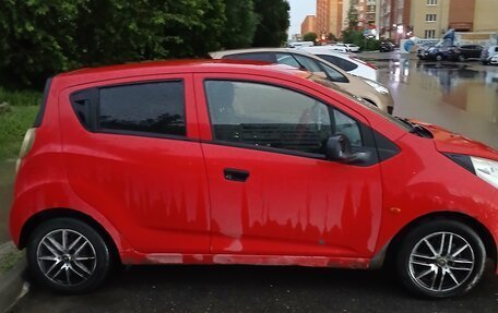Chevrolet Spark III, 2011 год, 350 000 рублей, 2 фотография