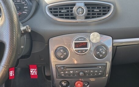 Renault Clio RS III, 2012 год, 1 350 000 рублей, 20 фотография