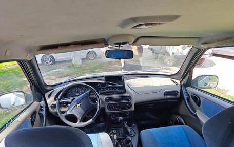 Chevrolet Niva I рестайлинг, 2005 год, 252 000 рублей, 5 фотография