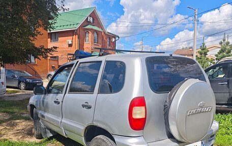 Chevrolet Niva I рестайлинг, 2005 год, 252 000 рублей, 4 фотография