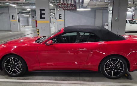 Ford Mustang VI рестайлинг, 2020 год, 3 600 000 рублей, 6 фотография