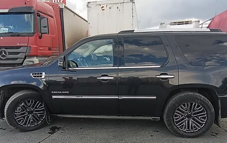 Cadillac Escalade III, 2013 год, 2 500 000 рублей, 4 фотография