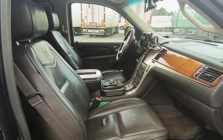 Cadillac Escalade III, 2013 год, 2 500 000 рублей, 12 фотография