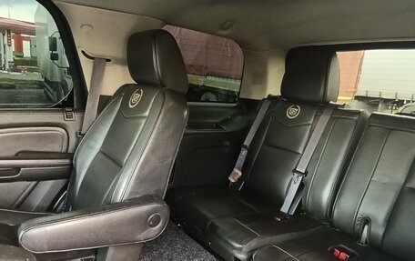 Cadillac Escalade III, 2013 год, 2 500 000 рублей, 16 фотография
