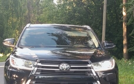 Toyota Highlander III, 2020 год, 3 850 000 рублей, 7 фотография