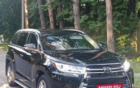 Toyota Highlander III, 2020 год, 3 850 000 рублей, 9 фотография