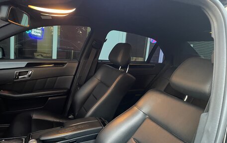 Mercedes-Benz E-Класс, 2011 год, 1 300 000 рублей, 20 фотография