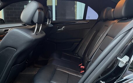 Mercedes-Benz E-Класс, 2011 год, 1 300 000 рублей, 18 фотография