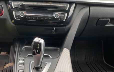 BMW 3 серия, 2019 год, 2 420 000 рублей, 11 фотография