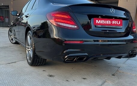Mercedes-Benz E-Класс, 2019 год, 4 300 000 рублей, 16 фотография