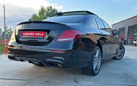 Mercedes-Benz E-Класс, 2019 год, 4 300 000 рублей, 10 фотография