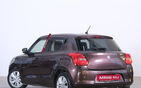 Suzuki Swift V, 2017 год, 969 000 рублей, 4 фотография