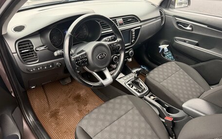 KIA Rio IV, 2018 год, 1 350 000 рублей, 5 фотография