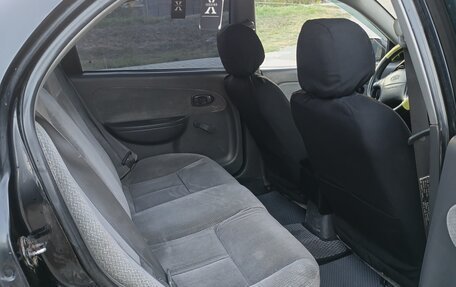 KIA Spectra II (LD), 2001 год, 220 000 рублей, 9 фотография