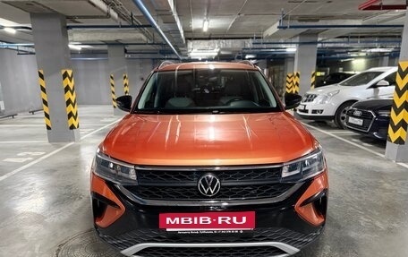 Volkswagen Taos, 2021 год, 2 390 000 рублей, 2 фотография