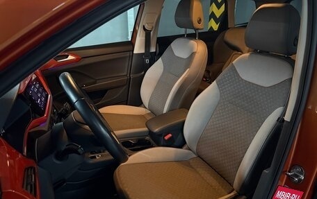 Volkswagen Taos, 2021 год, 2 390 000 рублей, 26 фотография