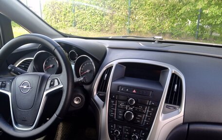 Opel Astra J, 2011 год, 680 000 рублей, 10 фотография