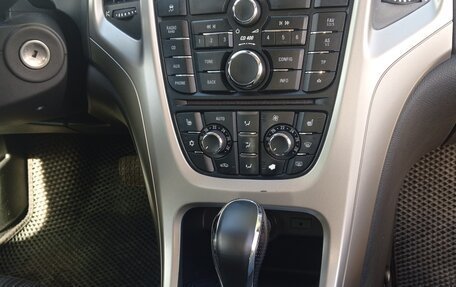 Opel Astra J, 2011 год, 680 000 рублей, 11 фотография