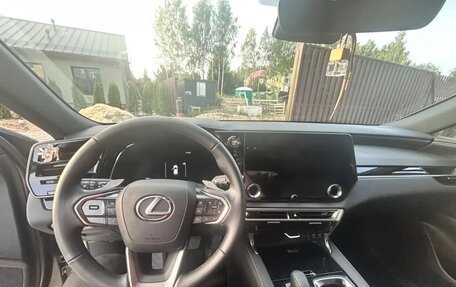 Lexus RX IV рестайлинг, 2025 год, 7 200 000 рублей, 7 фотография